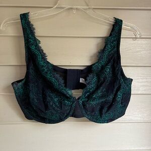 Cacique Green Navy Lace Underwire Bra Size 40F